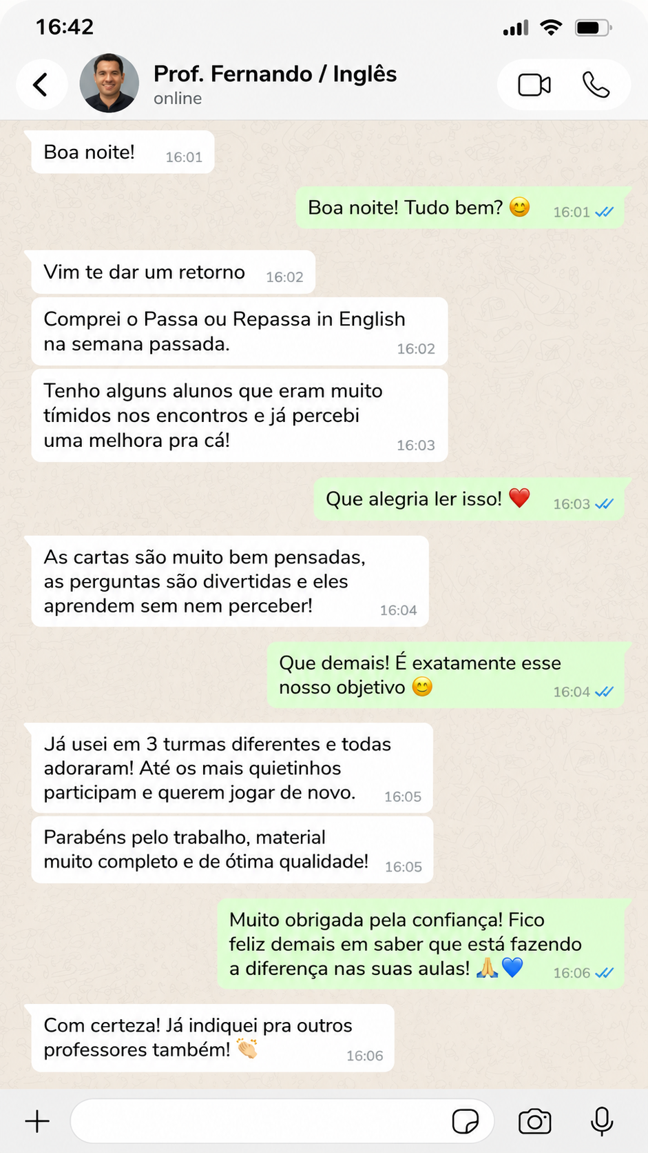 Conversa no WhatsApp do Prof. Fernando elogiando o kit Passa ou Repassa em inglês